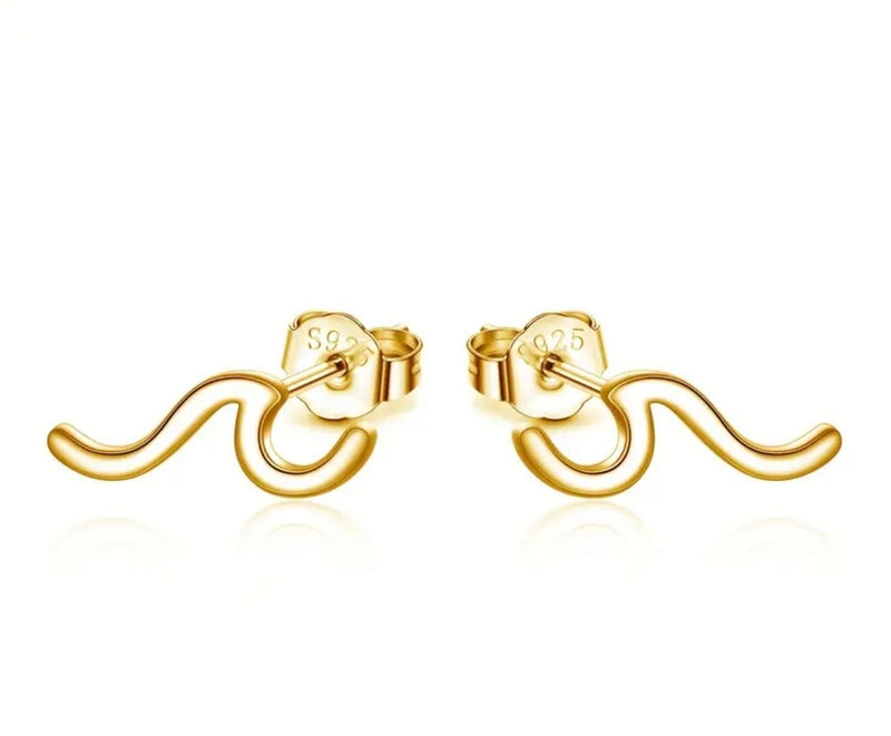 With the Waves Stud Earring