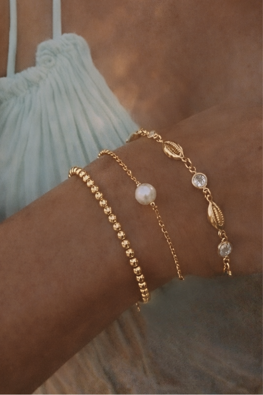 Back to Gold Cowrie Bracelet