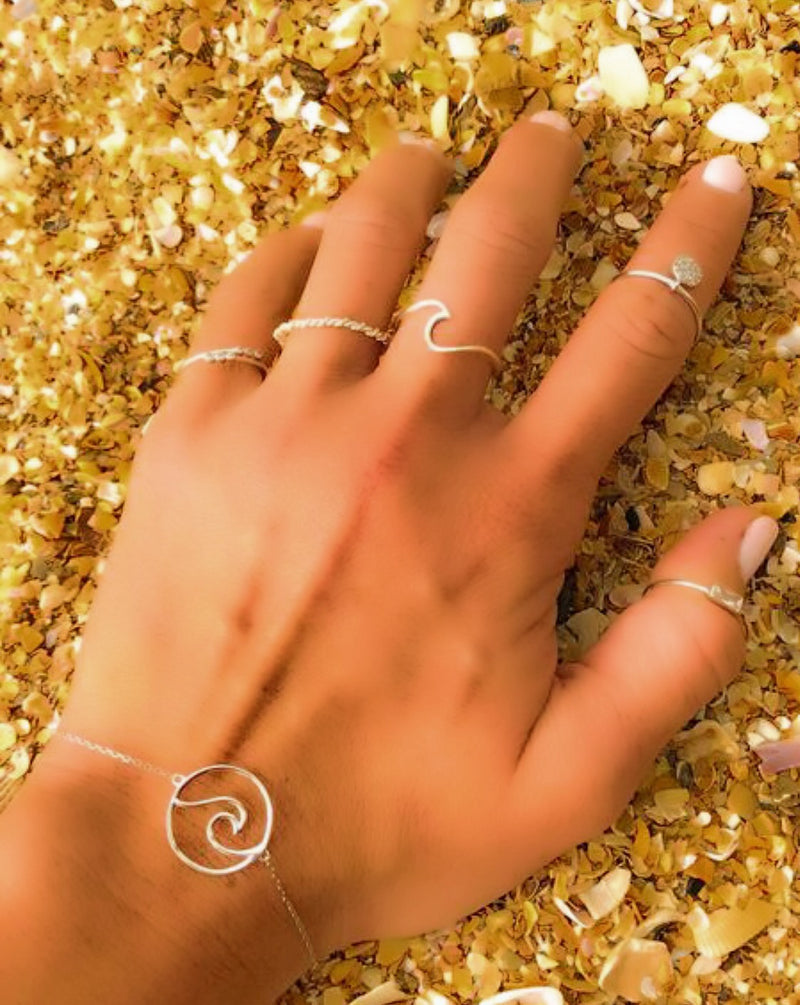 Beyou Wave Bracelet