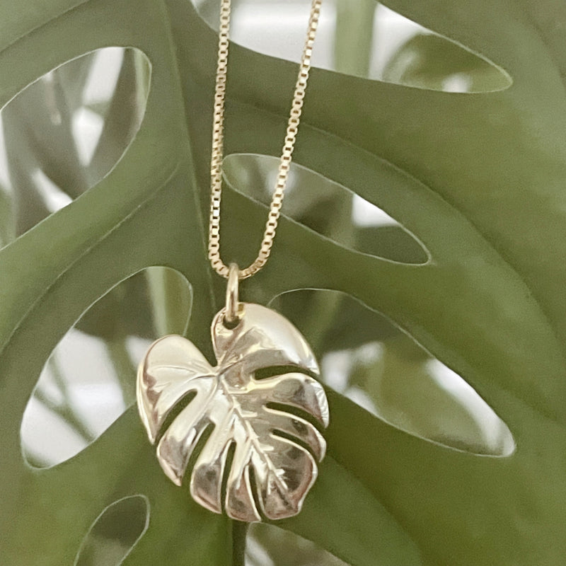 Foliage Fashion Necklace